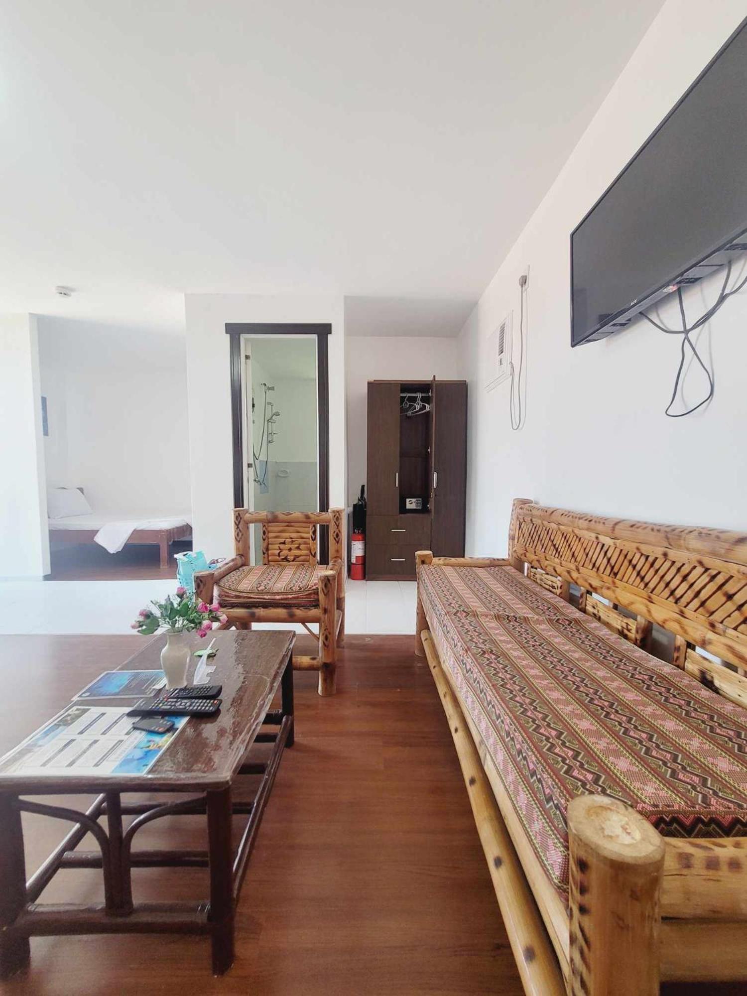 Gaja Go Dive & Inn Moalboal Εξωτερικό φωτογραφία